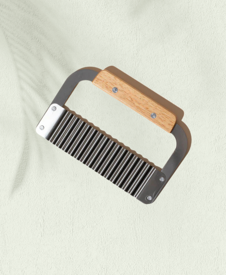 Crinkle Edge Soap Cutter